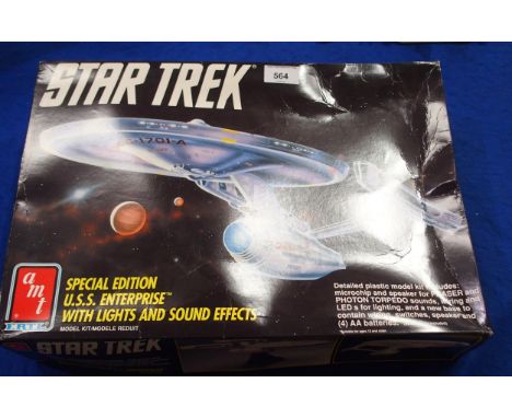 STAR TREK A U.S.S. Enterprise detailed plastic model kit Condition Report:Available upon request