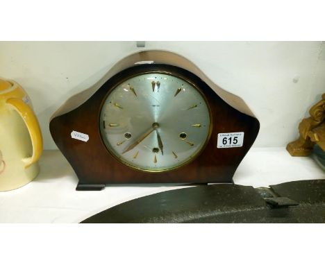 A mantel clock