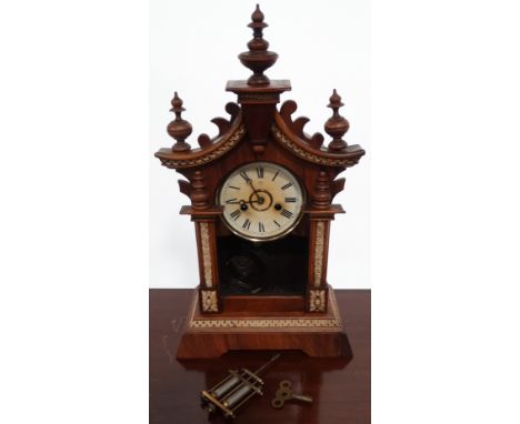 Mantel clock 