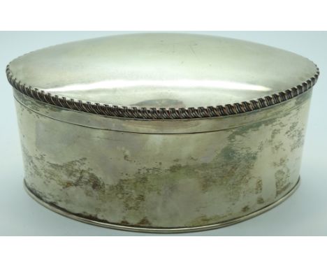 Oval hinged lid caddy box 