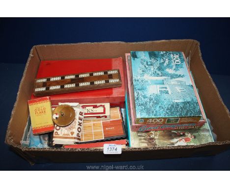 A Box of Vintage Games Inc Jigsaws, Roulette, Dominoes T/W Cribbage Board &amp; Bridge Marker.