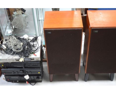A Sansui automatic direct drive turntable P-D10, a Sansui compact disc player CD-220, a Sansui stereo tuner T-500L, an Aristo