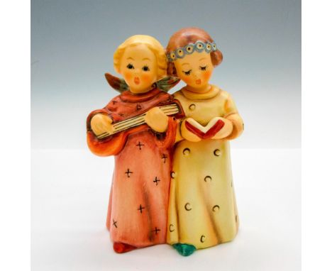 Matte finish, hand painted. Two serenading angels; one plays the lute while the other follows a song book. Hummel Goebel tag 