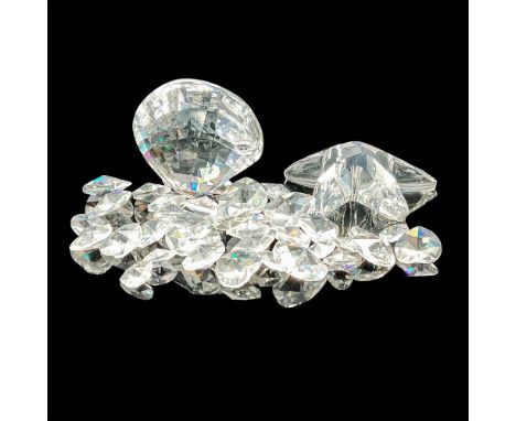 Includes Scallop Shell 2007 SCS membership renewal gift, Starfish that was part of the South Sea series, and an assortment of