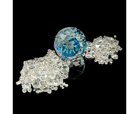 Includes two factory sealed bags filled with assorted clear loose crystals and a round ball paperweight blue decorated with t