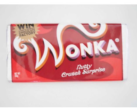 CHARLIE AND THE CHOCOLATE FACTORY (2005) - An original production used WONKA bar from the movie directed by Tim Burton - feat