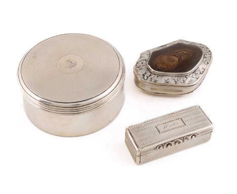 A George IV silver snuff box by Archibald Douglas, London 1826,circular form with engine-turned decoration and engraved crest