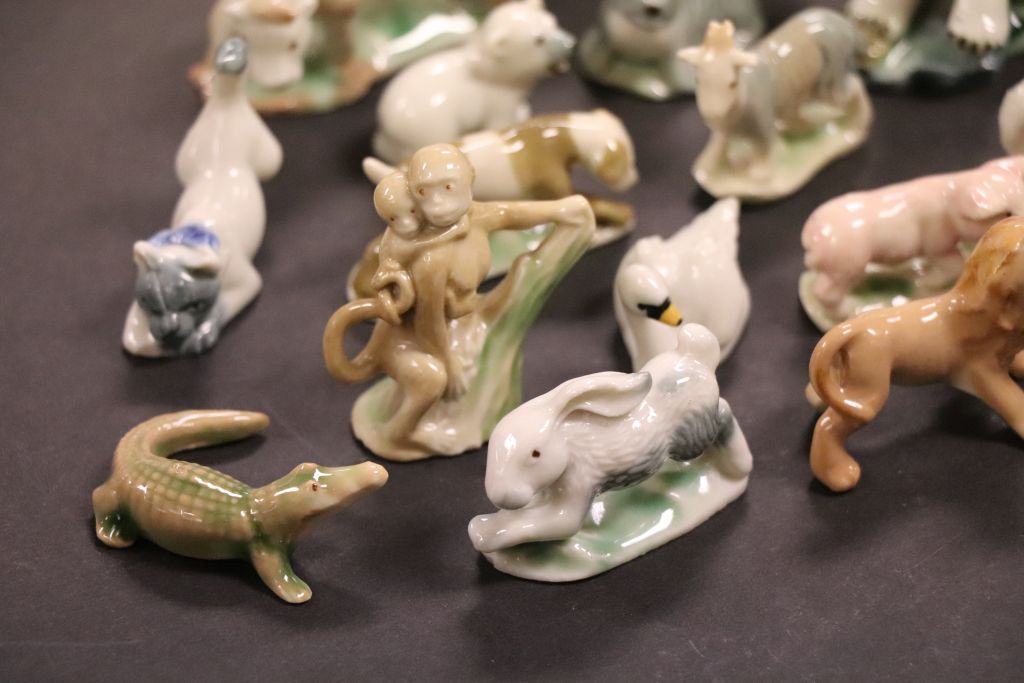 Collection of approximately 18 early Wade Whimsies