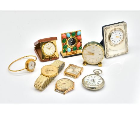 THREE GENTLEMEN'S WRISTWATCHES AND SIX FURTHER ITEMS (9)The wristwatches comprising; a Narblas gilt metal fronted and steel b