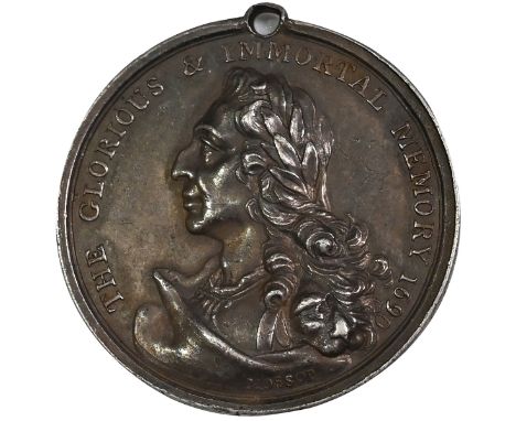 c1800 Orange Association silver medal by William Mossop with 1690 date (Eimer 324, similar to BHM 493). Obverse: draped laure