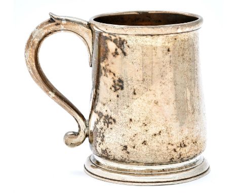 A George III silver mug, on moulded foot, 10.5cm h, by Thomas Tearle, London 1725, 11ozs 4dwts  Provenance: Sold in these 'ro