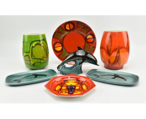 Poole Pottery - a collection of seven vintage mid century 1970s decorative plates &amp; centerpieces. The lot to include a sm