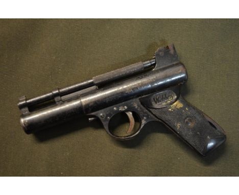 A vintage Webley Mark 1 .177 (4.5mm) over lever action air pistol in working order. 