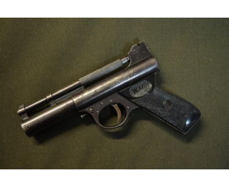 A vintage Webley Mark 1 .22 (4.5mm) over lever action air pistol in working order. 