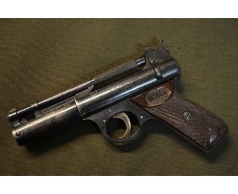 A vintage Webley Senior .177 (4.5mm) over lever action air pistol in working order. 