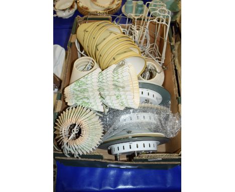 BOX CONTAINING LAMP SHADES