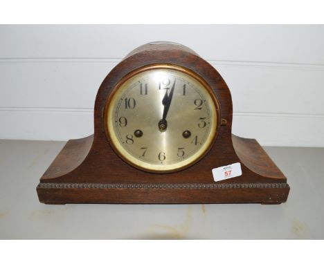 WOODEN MANTEL CLOCK