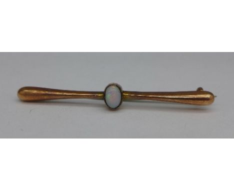 A 9ct gold and opal brooch, 1.7g