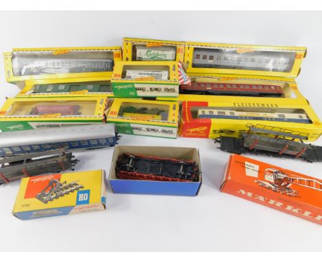 Fleischmann and Marklin HO gauge coaches, wagons and sundries, boxed, (qty).