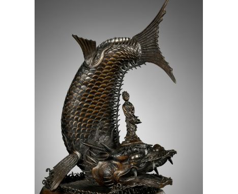 FUKUI KYORI &amp; KIYOTOSHI: A LARGE BRONZE KORO IN THE FORM OF A SHACHIHOKO (DRAGON FISH)By Fukui Kyori and Kiyotoshi, signe
