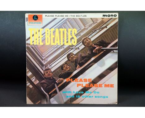Vinyl - The Beatles - Please Please Me. UK 1963 1st pressing on Parlophone Records PMC 1202. Gold &amp; black lettering to la