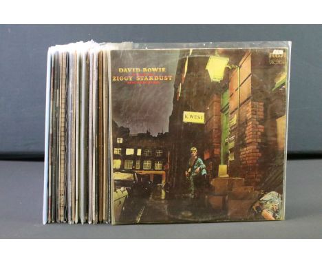 Vinyl - 24 Rock / Folk Rock / Pop albums to include: David Bowie - Ziggy Stardust (UK 1st pressing), Rolling Stones - Out Of 