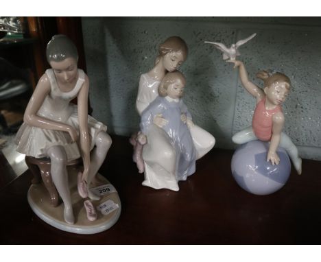Collection of Nao figurines 
