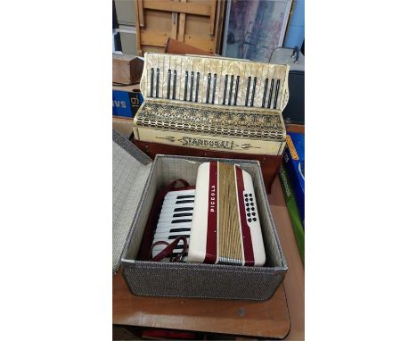 Standorali and a Piccolo accordion