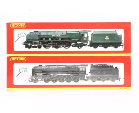 Hornby OO gauge model railways R2231 Duchess Class 4-6-2 Duchess of Rutland tender locomotive 46228 BR green and R2248 Class 