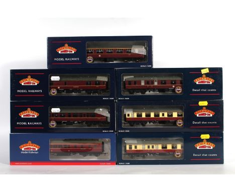 Bachmann Branchline OO gauge model railways to include seven coaches 34226C LMS brake end third coach LMS crimson, 39126C BR 