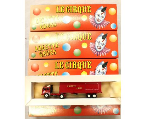 Solido Verem diecast Arlette Gruss Circus models to include 830 Renault Remorque Loges, 820 Tracteur Renault Transport Elepha