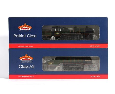Bachmann Branchline OO gauge model railways to include 31526 Class A2 4-6-2 Bachelors Button tender locomotive 60537 BR green