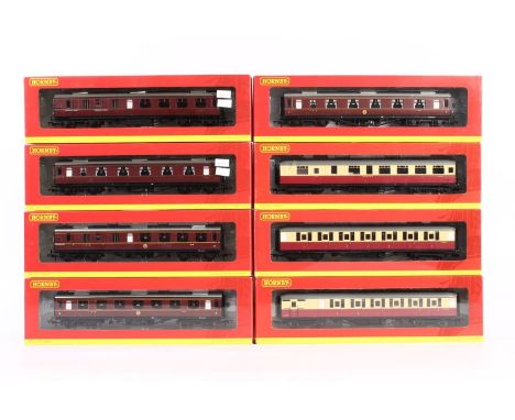 Hornby OO gauge model railways coaches to include R4178 BR corridor brake coach E10092E, R4179A BR corridor 1st class coach E