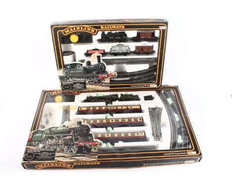 Mainline OO gauge model railways to include British Railways Steam Passenger electric train set with 4-6-0 tender locomotive 