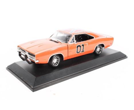Ertl Collectibles 1:18 scale diecast American Muscle model vehicle 36685 Starsky &amp; Hutch Ford Gran Torino, on stand with 
