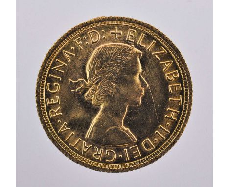 3 x Elizabeth II, Sovereigns: 1966 and 1968(x2), obv. young head left, BRITT:OMN omitted, rev. Pistrucci, light contact marks