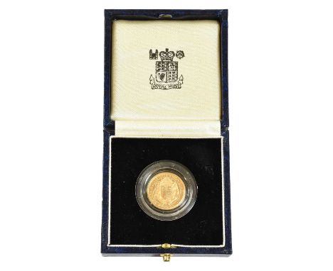 Elizabeth II, Proof Half Sovereign 1989, '500th Anniversary of the First Gold Sovereign 1489-1989', obv. the Queen crowned an