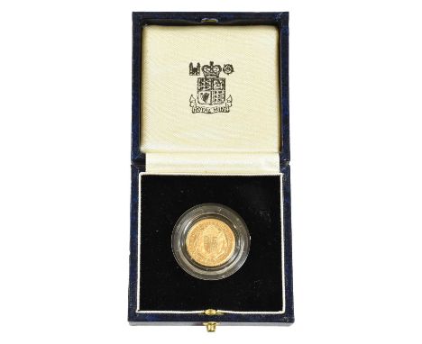 Elizabeth II, Proof Half Sovereign 1989, '500th Anniversary of the First Gold Sovereign 1489-1989', obv. the Queen crowned an