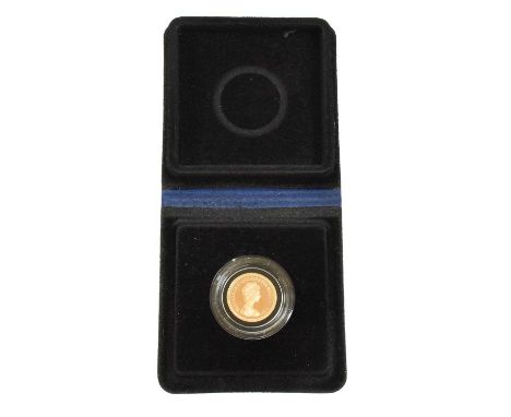 Elizabeth II, Proof Sovereign 1979, obv. Machin portrait of the Queen, rev. Pistrucci, encapsulated in Royal Mint case of iss