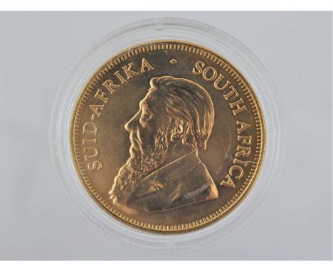 South Africa, Gold Krugerrand 2015, obv. Paul Kruger bust left, rev. Springbok divides date, .916 (22ct) gold, weight 34g, li