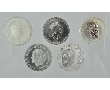 5 x World Silver Coins, comprising: Australia, Elizabeth II 1 dollar 2005, rev. 60th ANNIVERSARY OF THE END OF WWII 1945-2005