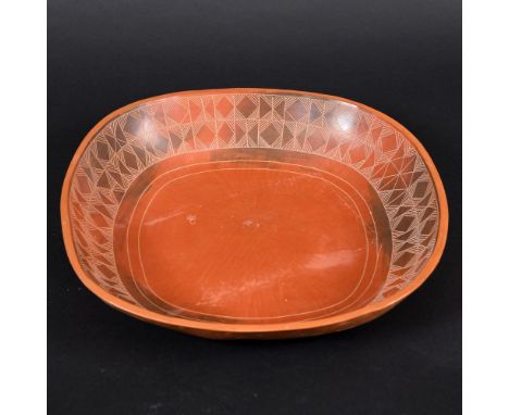 SIDDIG EL NIGOUMI (SUDAN 1931-1996) - LARGE STUDIO POTTERY DISH, 1980. (d) A large dish of African influence, of square round