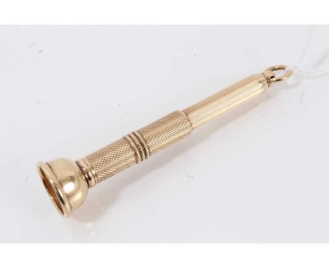 9ct gold cigar pricker with engine turned decoration, Birmingham 1968.Mechanism works well, very good condition, 73mm, weighs