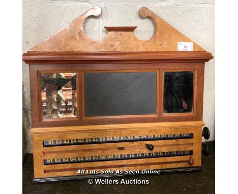 MODERN STYLE BILLIARD ROLLER SCOREBOARD (MANUFACTURER UNKNOWN), THE LOWER REVOLVING MARKERS HAVE A CENTRAL SLATE BOARD ABOVE 