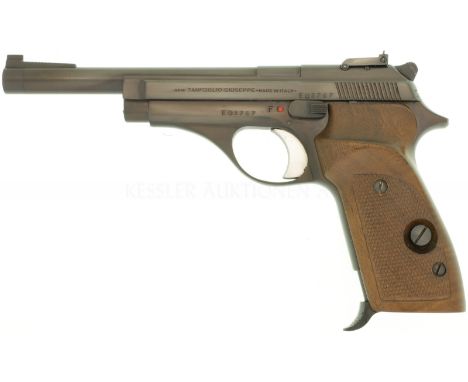  LL 150mm, TL 235mm, brünierte Ganzstahlwaffe, SA-Abzug, aussenliegender Hammer, seitliche Flügel- und Magazinsicherung, Kimm