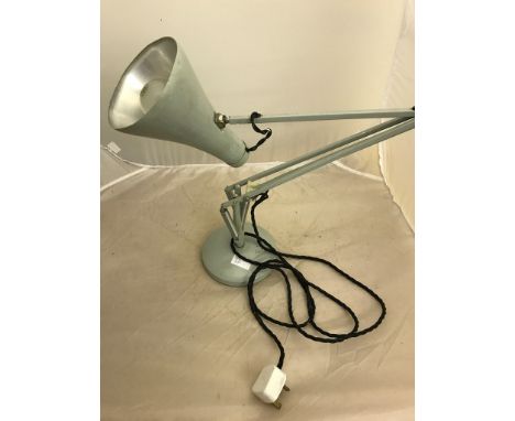 An anglepoise lamp