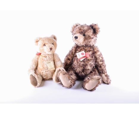 Two limited edition Hermann Original growling 'Teddy' bears, one named Richard, numbered 13 of 300 and an unnamed bear number