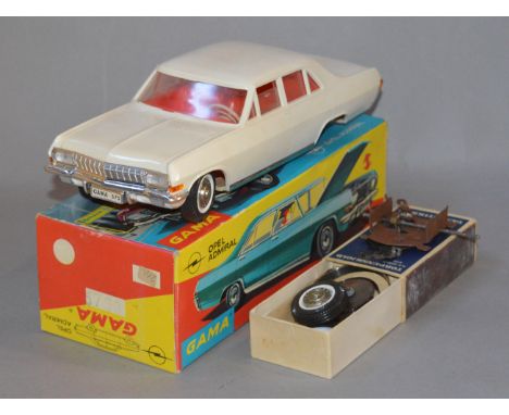 Gama Opel Admiral in white. (Boxed)