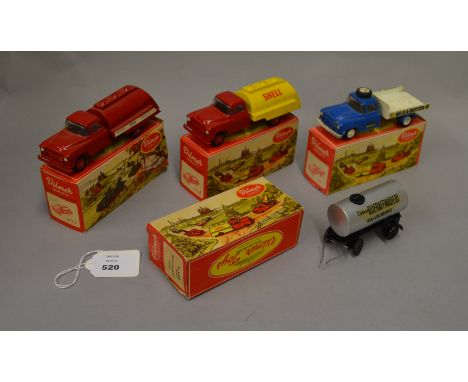 4 x Vilmer Toys vehicles (made in Denmark). Tank Pahaengsvogn 622 A in silver. Chevrolet 471 Pick up in blue. Chevrolet 472E,