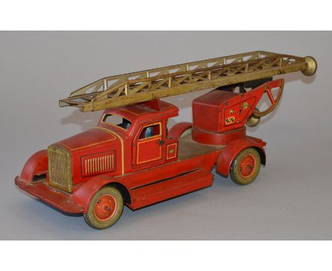 JOHANN DISTLER (Nuremburg): 1930's tin plate fire engine. 44cm approx. length.